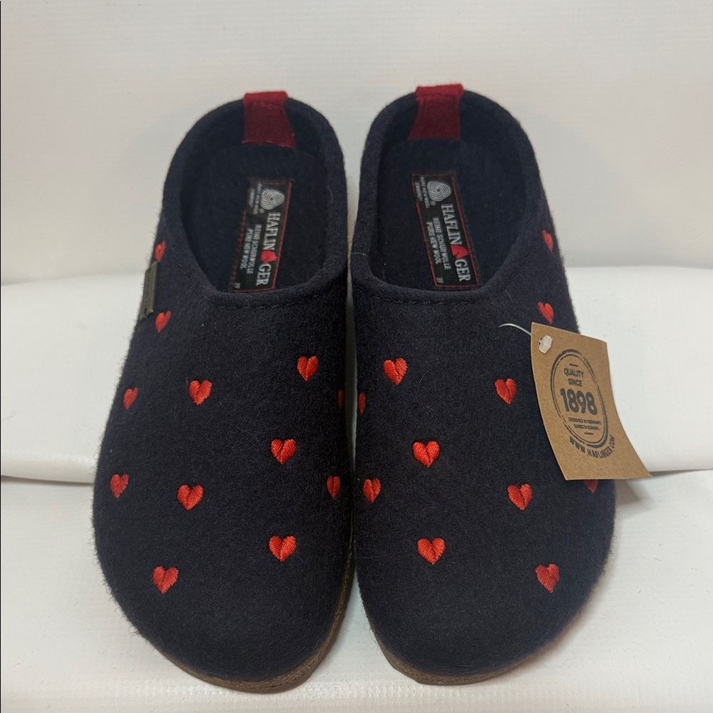 Haflinger Grizzly Navy Slippers with Red Heart Pattern